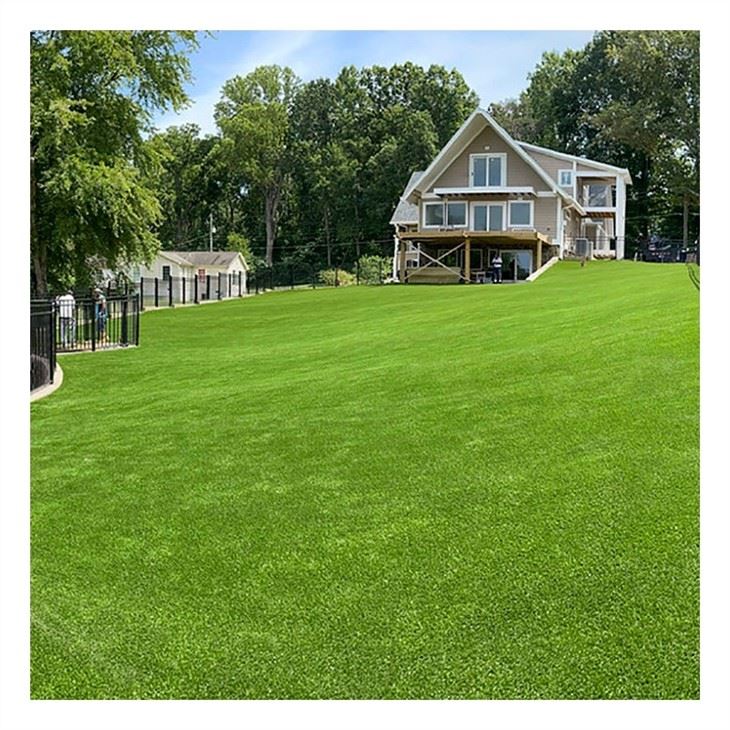 synthetic putting green cost